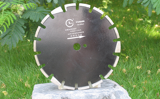 指點4招讓你買到優(yōu)質(zhì)的的花崗巖鋸片 指點4招讓你買到優(yōu)質(zhì)的的花崗巖鋸片