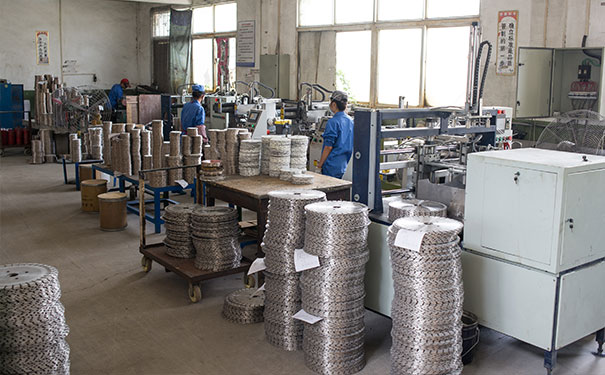 我國生產金剛石鋸片基體的主要原料有哪些？區別在哪？